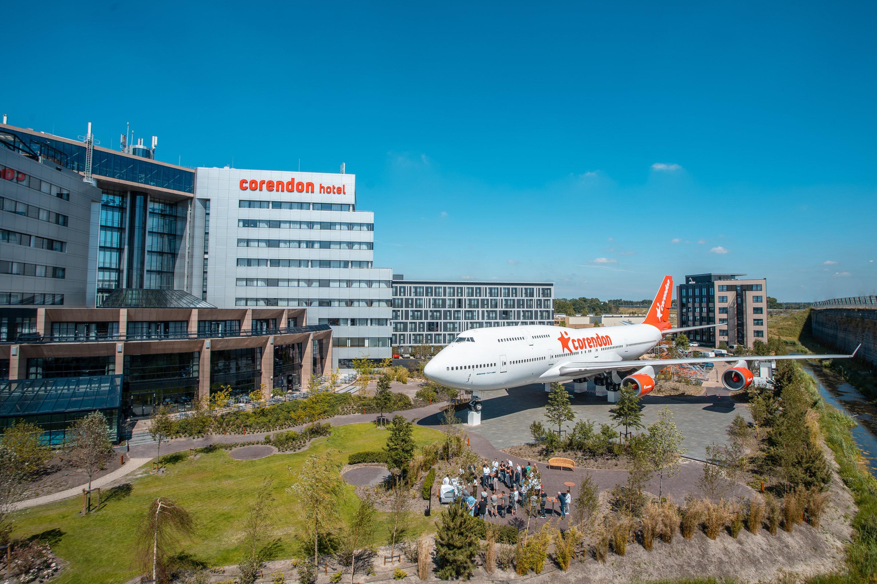 Corendon Urban Amsterdam Schiphol Airport Hotel 바드후베도르프 외부 사진